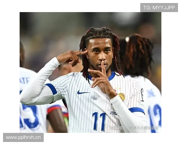 姆巴佩生涯进化：从速度边锋到全能进攻核心解析