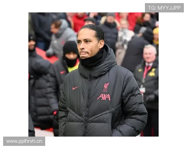 范迪克训练结束还能逛奢侈品店？这生活档次差得谁受得了