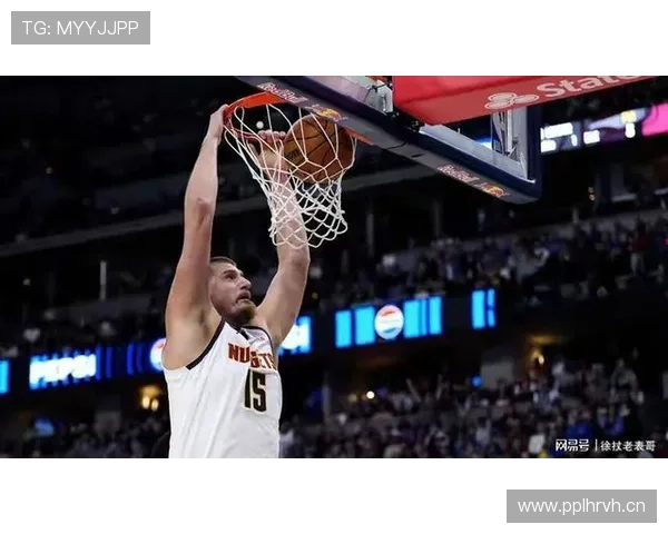 贾巴尔背身钩射领先约基奇低位效率